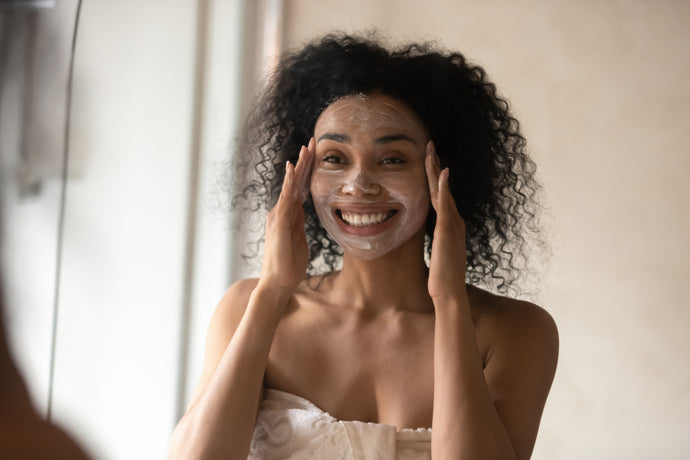 When to Use a Facial Cleanser in Your Skin Care Routine